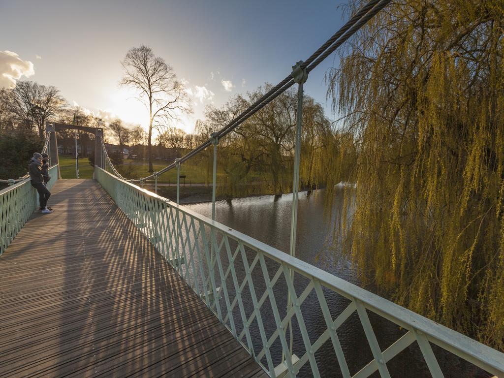Ashton House - Stylish 2 Bedroom House, Close To Luton Town Center & Airport Eksteriør bilde